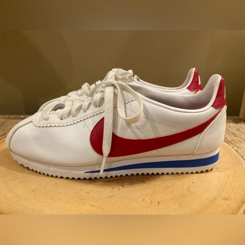 Nike elevate your